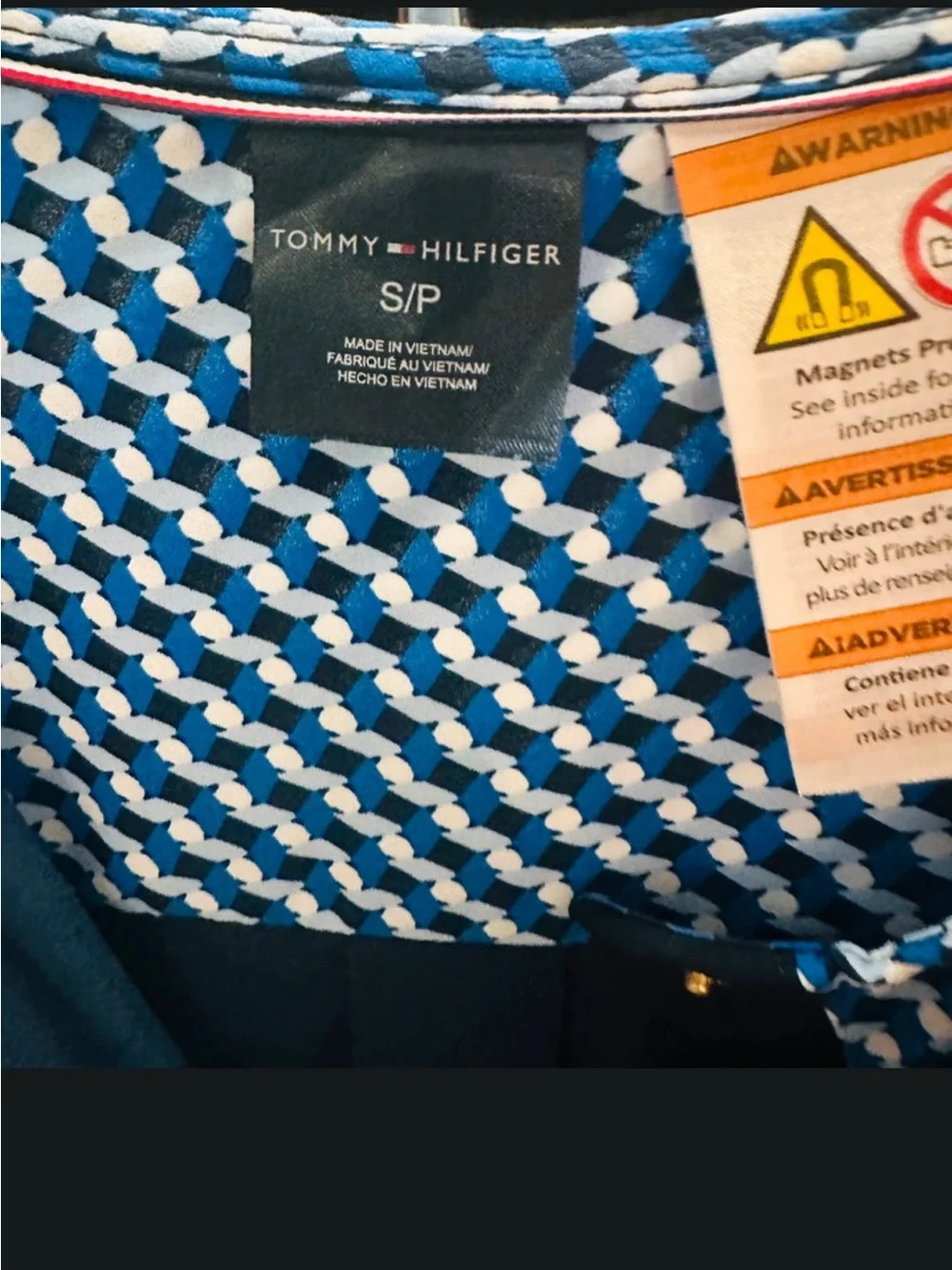 TH Dress with cool magnetic snaps